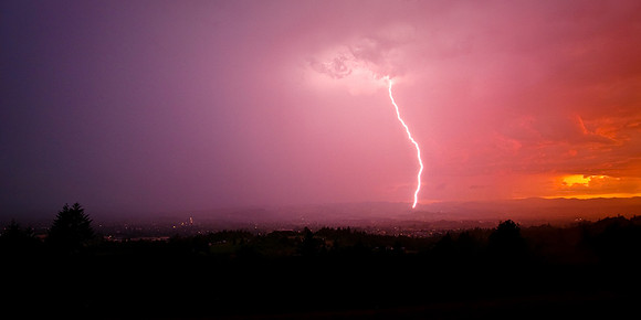 Lightning over Newberg, Oregon