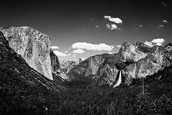 Tunnel View,  Yosemite Valley, California