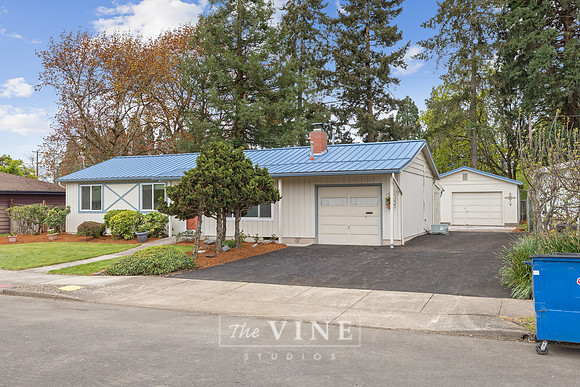 1130 NW Maple Ave - HD - 04